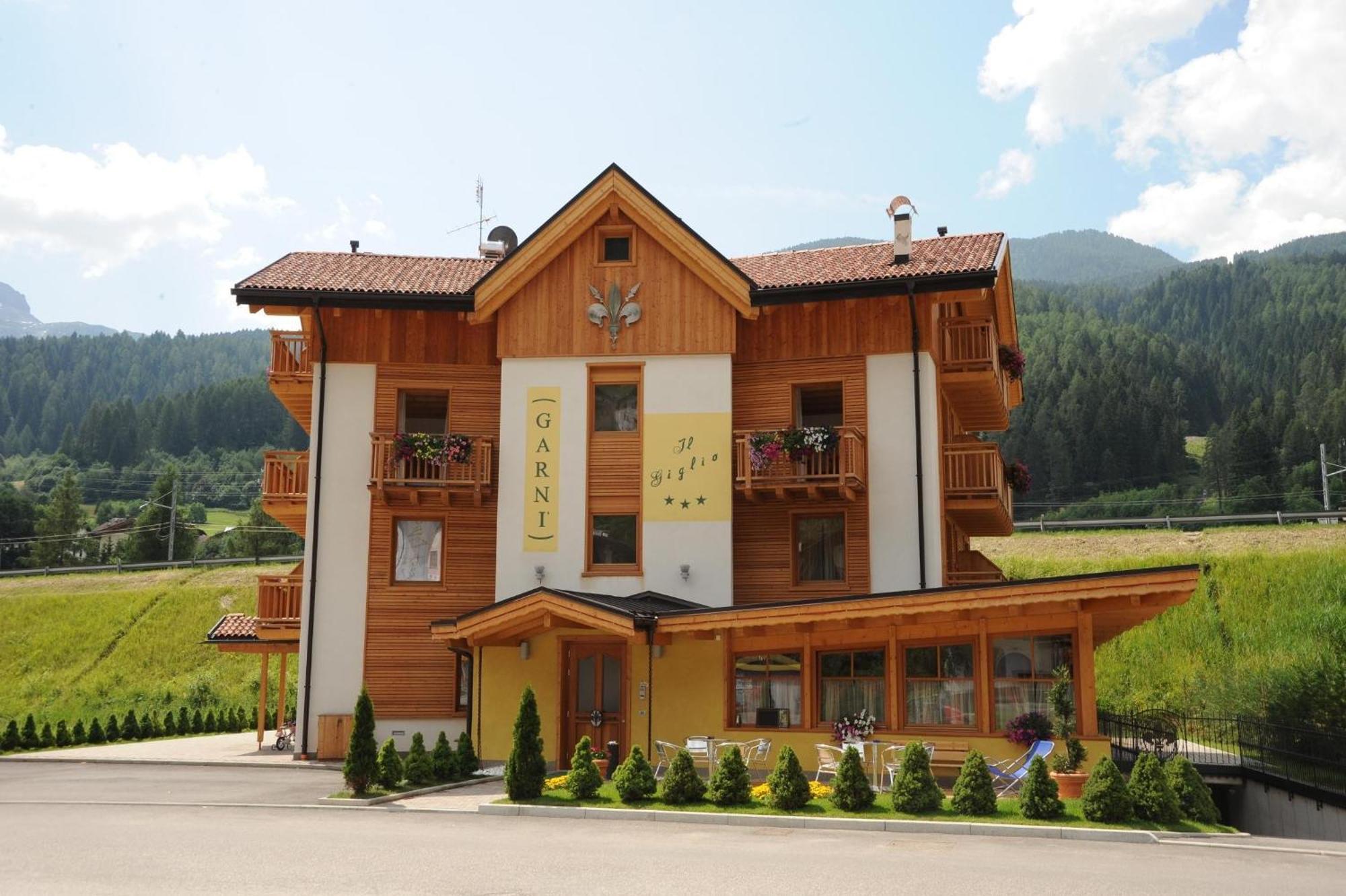 Residence Garni Il Giglio Commezzadura Exteriér fotografie