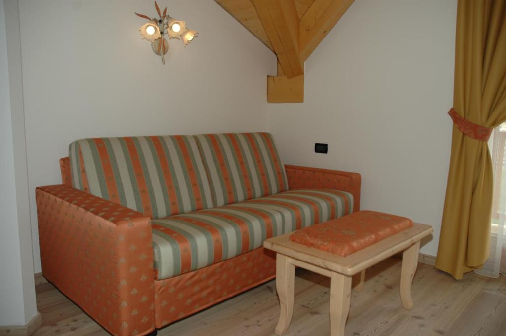 Residence Garni Il Giglio Commezzadura Pokoj fotografie